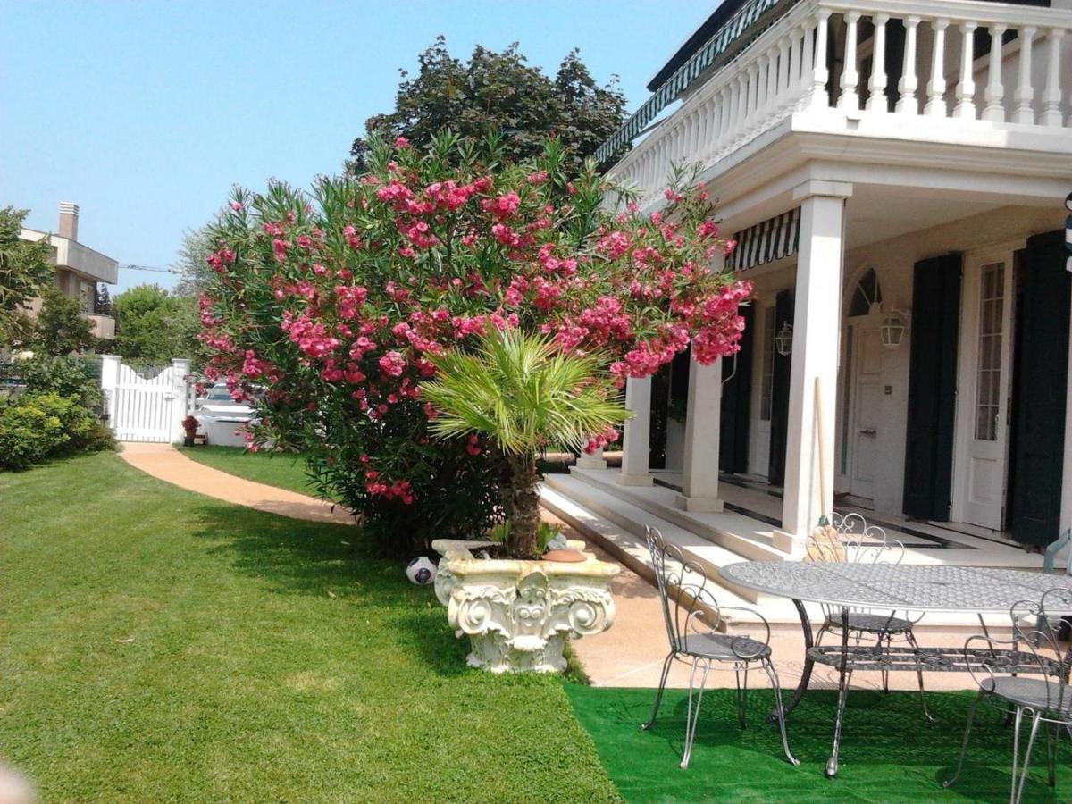 ليدو دي يسولو Villa De Mari المظهر الخارجي الصورة